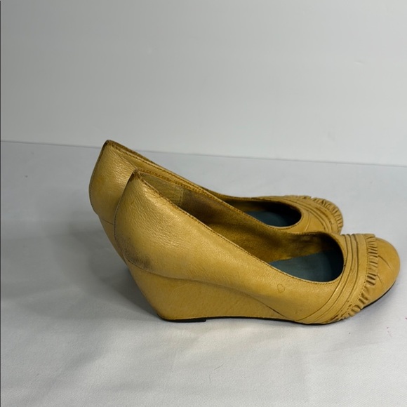 BC Footwear Yellow Wedges with Elegant Style - Picture 5 of 9